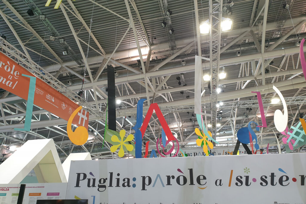 Stand Puglia al Salone Internazionale del Libro di Torino